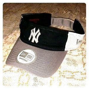 MLB adjustable Visor Cap